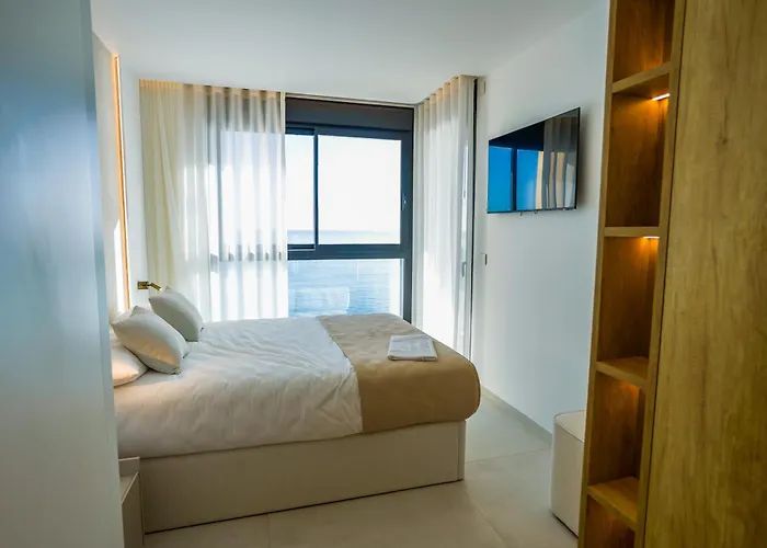 Miami Towers Luxury Experience *