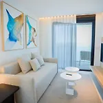 Miami Towers Luxury Experience