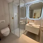 Miami Towers Luxury Experience Apartment