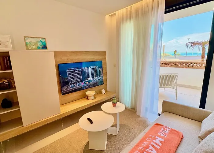 Miami Towers Luxury Experience 4* Ла-Манга-дель-Мар-Менор