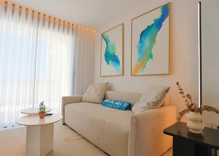 Miami Towers Luxury Experience 4*