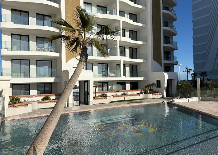 Miami Towers Luxury Experience 4*