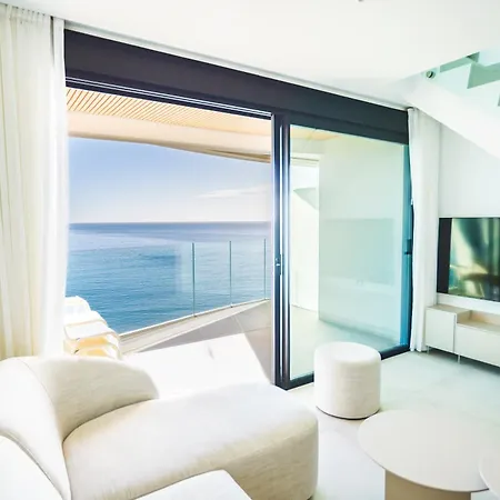 Aparthotel Miami Towers Luxury Experience 4*