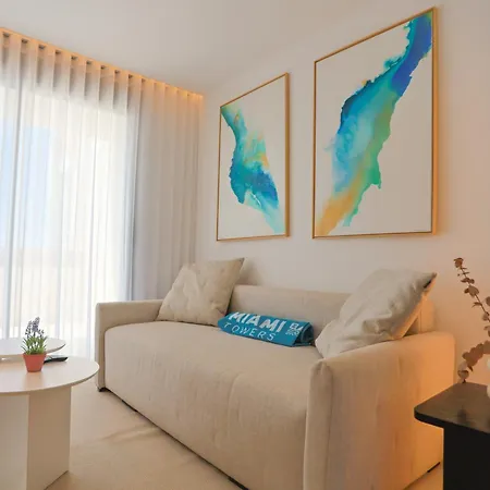 Miami Towers Luxury Experience 4*