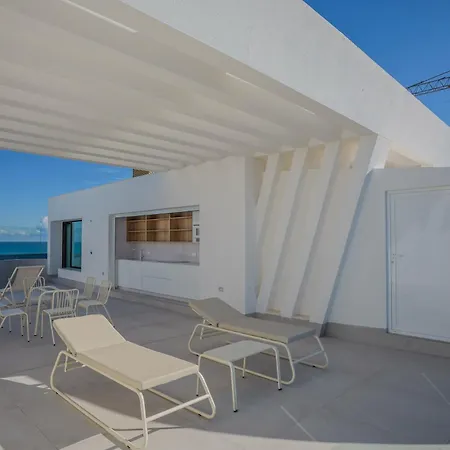 Miami Towers Luxury Experience Aparthotel 4*