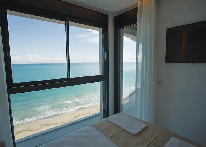 Miami Towers Luxury Experience Aparthotel La Manga del Mar Menor